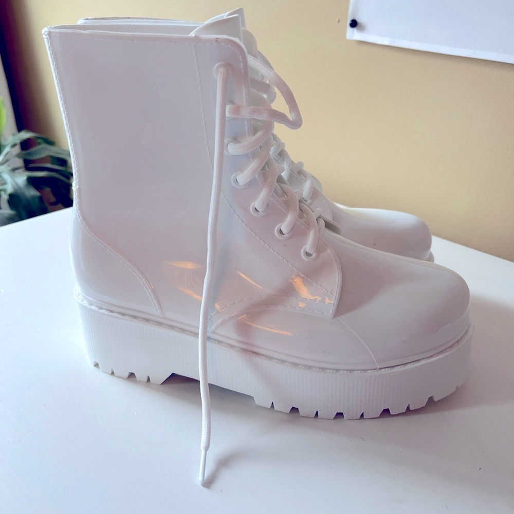 White vinyl combat boots NWOT